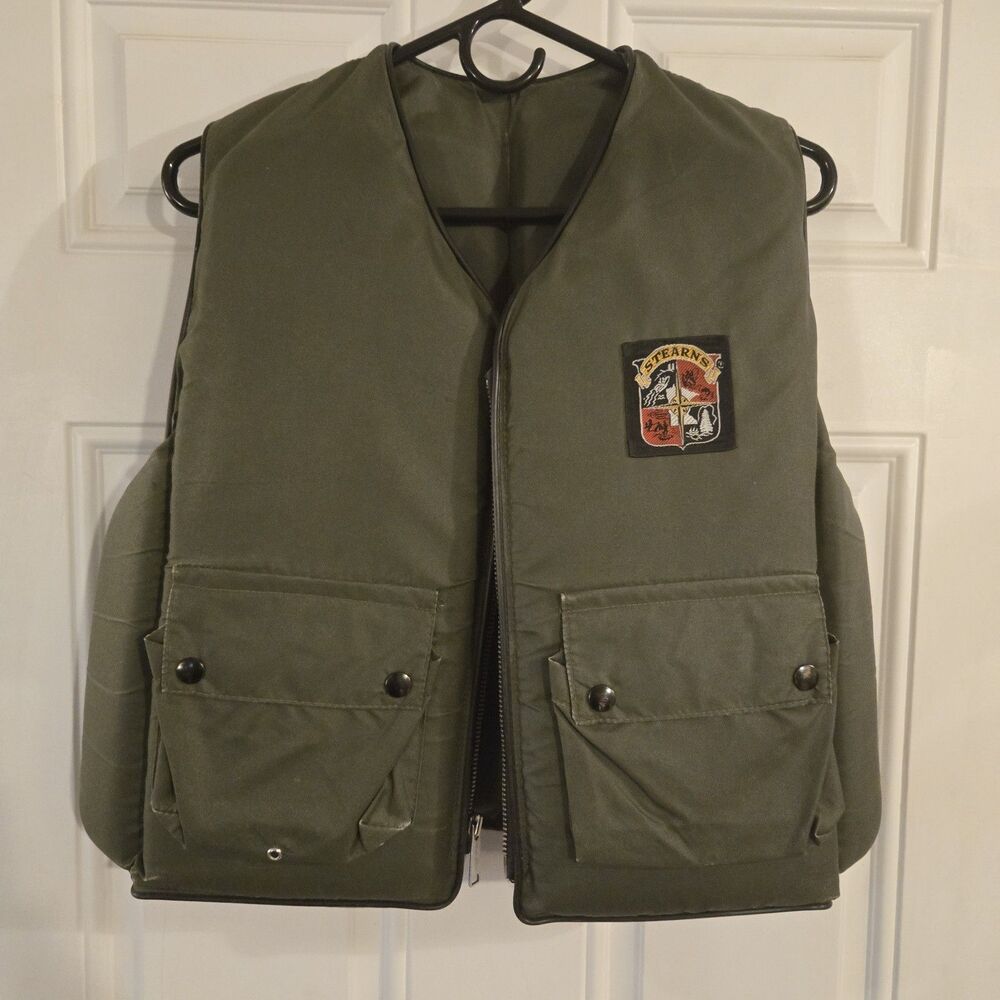 Vintage Stearns Sans-Souci Hunt & Fish Life Vest III PFD Green 1970S USA Made